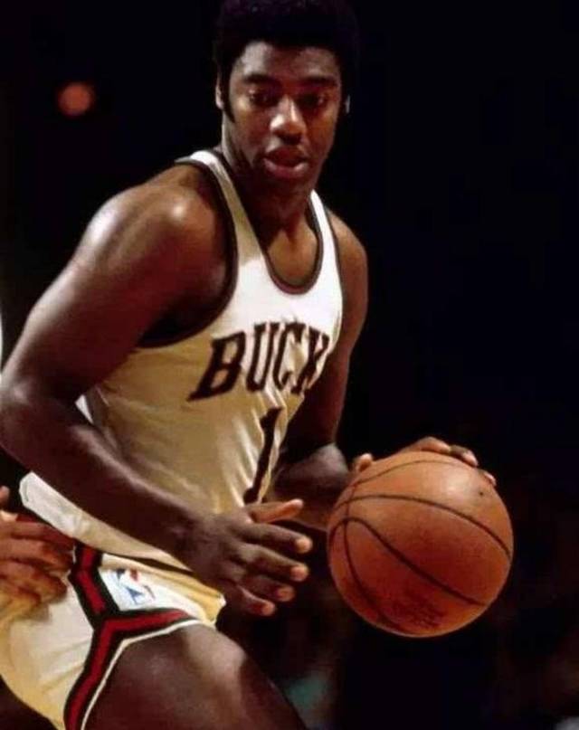 配高度相关 配高度相关